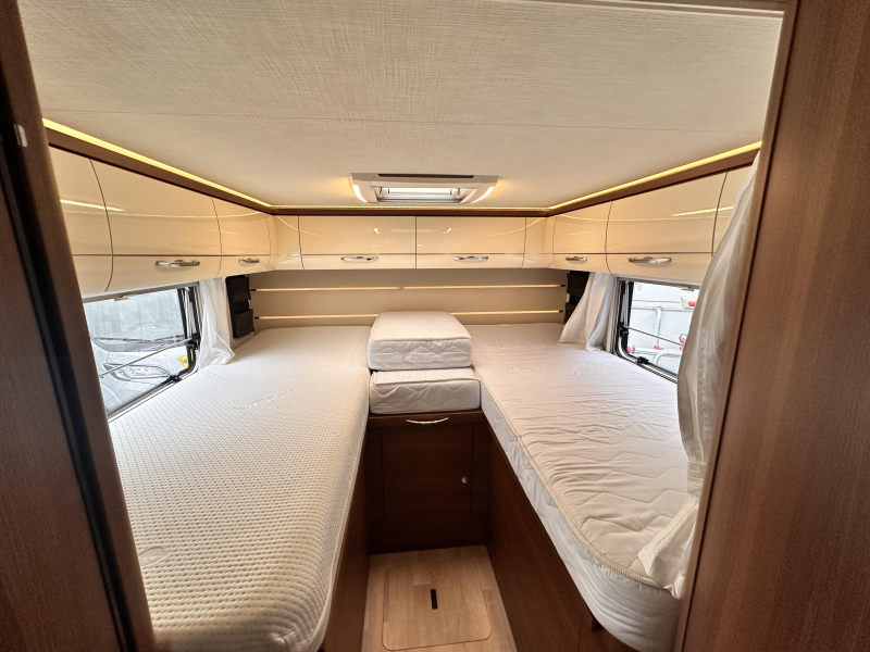 LMC Passion T 663 G 2000€ gratis extra opties  foto: 11