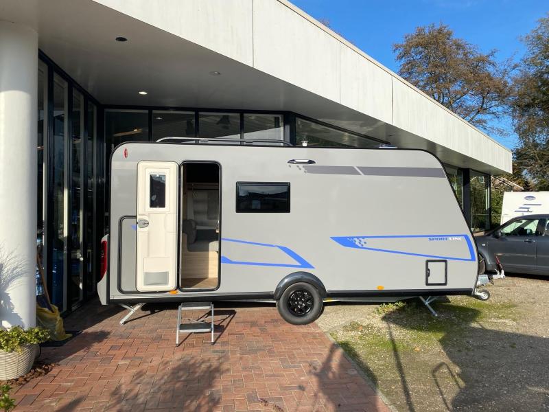 Caravelair Sport Line 476 Stapelbed Gezinscaravan  foto: 1