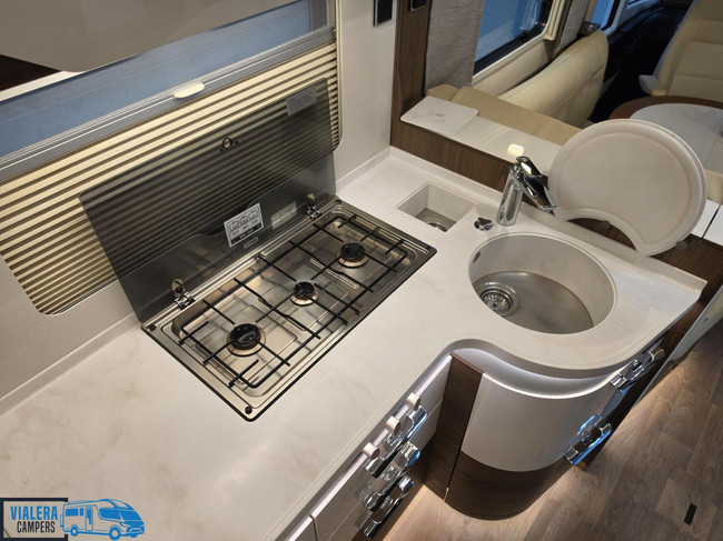 Hymer BML-I 880 *Automaat 170pk*Levelsysteem* BOMVOL!! foto: 23