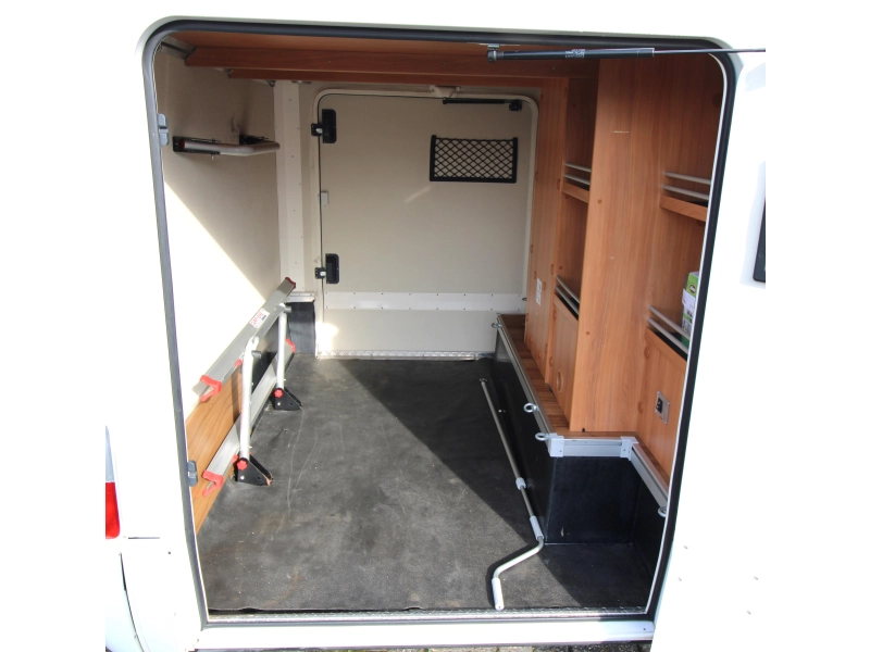 Hymer BMC-I 580 Mercedes, Automaat  foto: 21