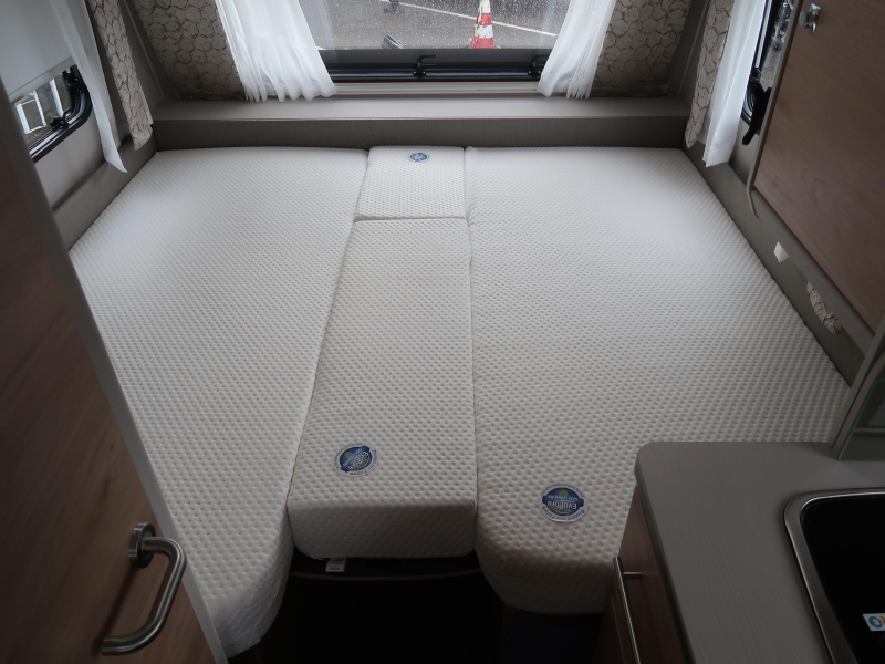 Dethleffs Nomad Avantgarde 460 LE ZGAN EN COMPLEET !!  foto: 8