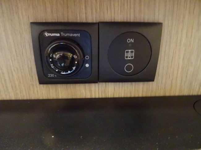 Bürstner Premio Life 430 TS foto: 9