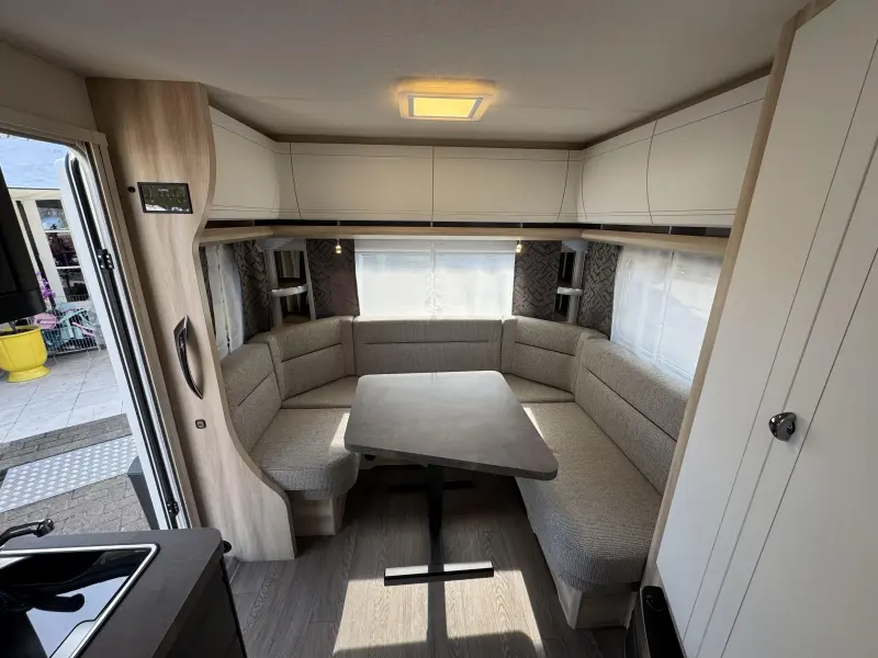 Hobby De Luxe 495 UL Actieprijs!  foto: 3