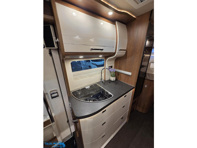 Carthago C-Tourer T 143 LE *AUT 170PK* Levelsyst + Vollucht! foto: 18