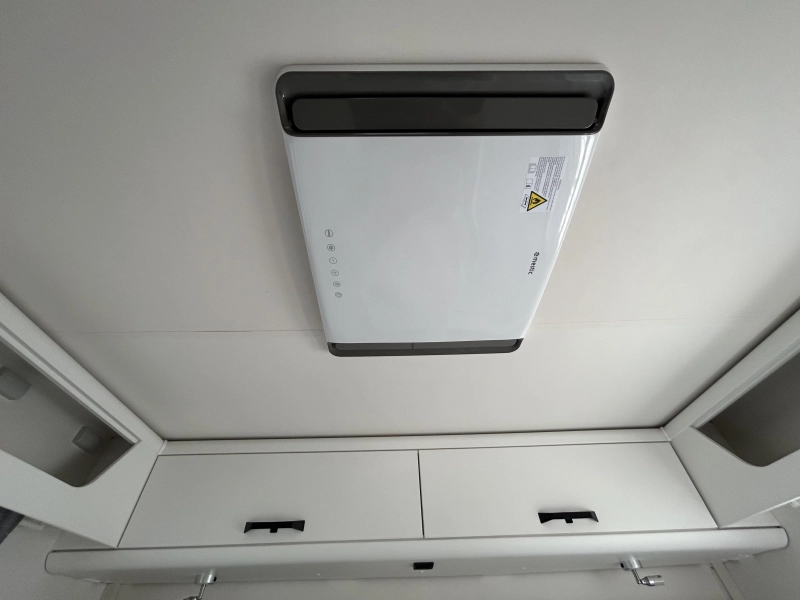 Sunlight T 68 Adventure Edition + Drop-down bed & Air conditioning photo: 12