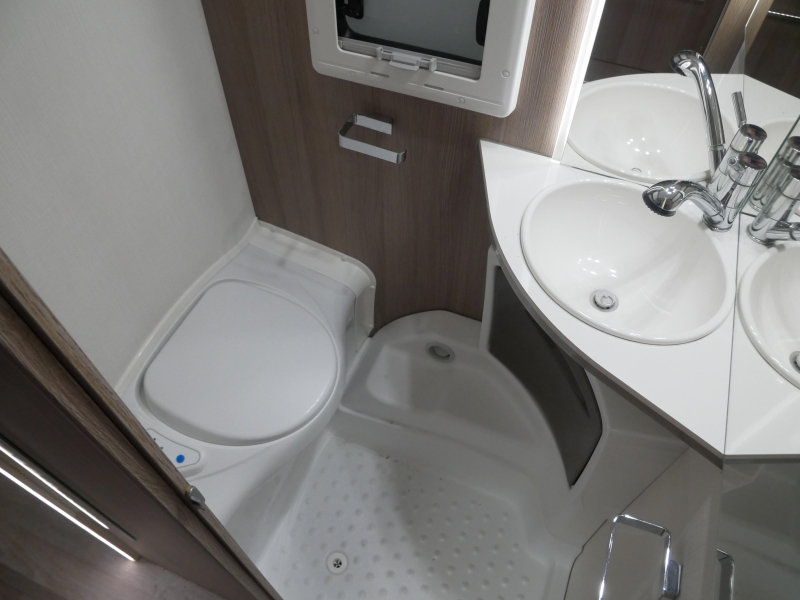 Caravelair Allegra 450 mover, portabicicletas foto: 16