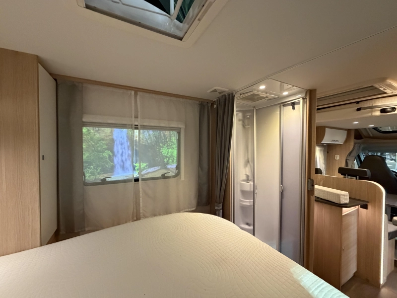 Sunlight T 69 L Queensbed - hefbed  foto: 14