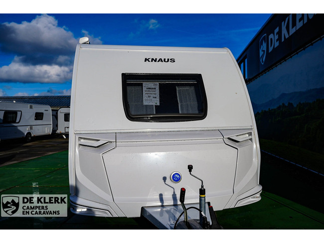 Knaus SPORT 500 KD gas Christmas Special foto: 2