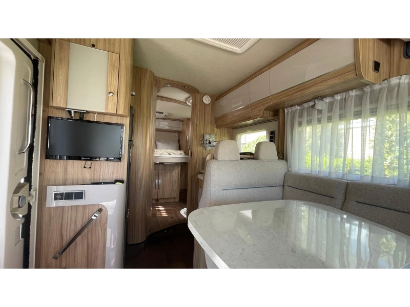 Hymer B698 CL E&P level/airco/lpg/accu  foto: 3
