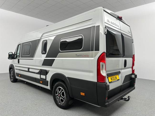 Adria Twin Supreme 640 SGX Foto: 2