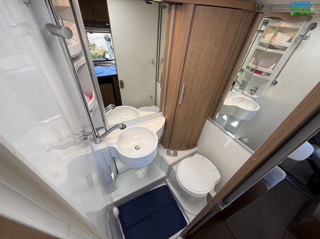 Hymer Hymermobil 002F photo: 22