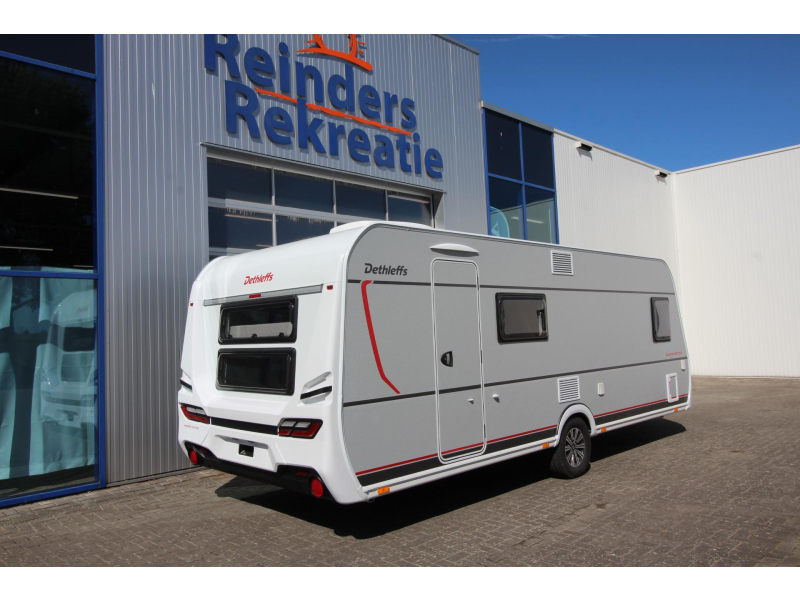 Dethleffs Camper 560 FMK Summer Edition + Airco!  foto: 2