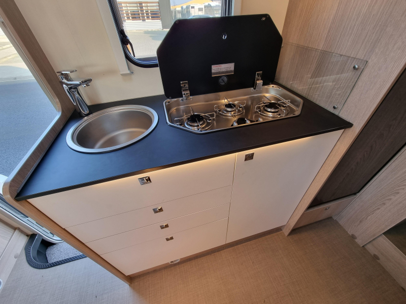 B&uuml;rstner Lyseo Time T Skyline 690 G Edition photo: 18