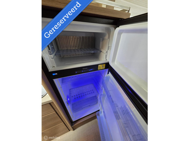 Bürstner Viseo i720 G 30 Edition ☆Euro6, Queensbed, Hefbed☆ foto: 18