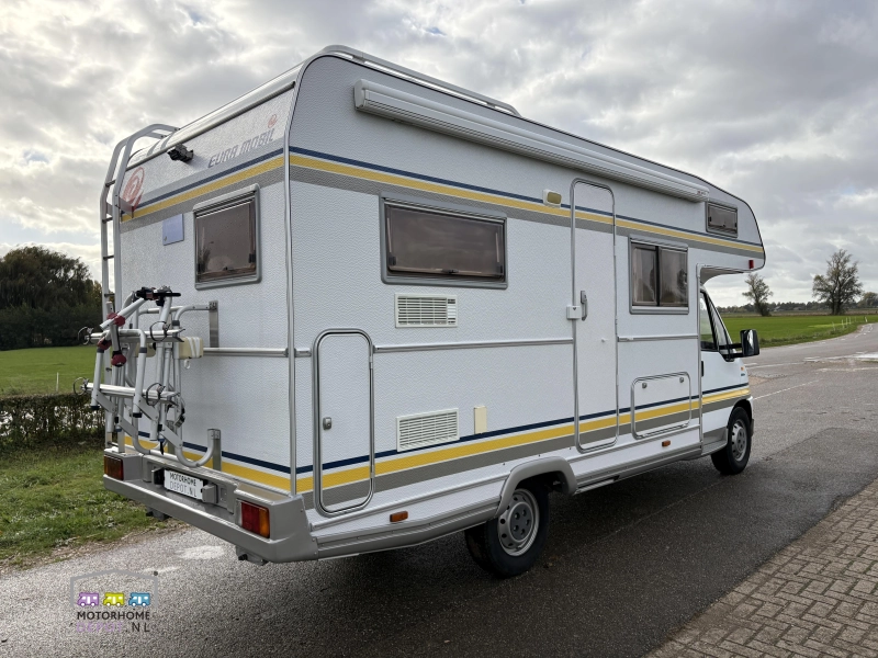 Eura Mobil Eura Mobil Maxi Alkoof  foto: 2