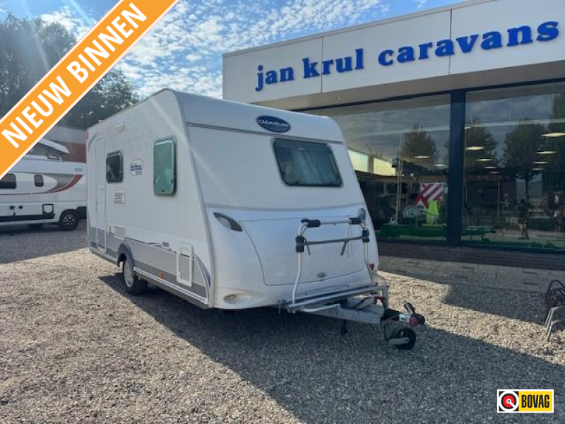 Caravelair Ambiance Style 420 mover toldo portabicicletas
