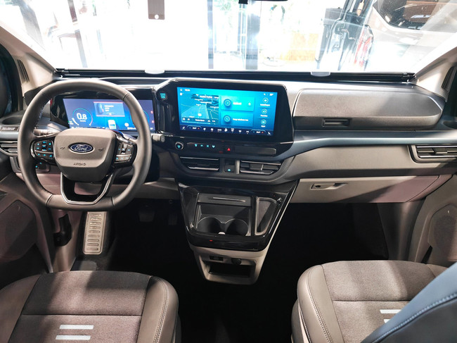 Ford Nugget L2 Plus Active AWD 170PK A8 AUT photo : 1