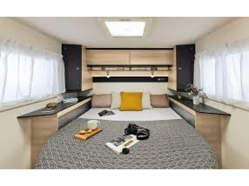 Itineo MC 740 compleet ruim queensbed  foto: 4