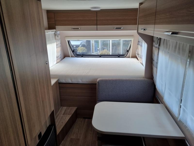 Dethleffs C'Joy 420 QSH - Thule Cassette Luifel - 