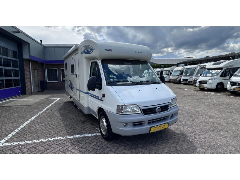 Adria Coral 660 SL &iexcl;muy completo! foto: 0