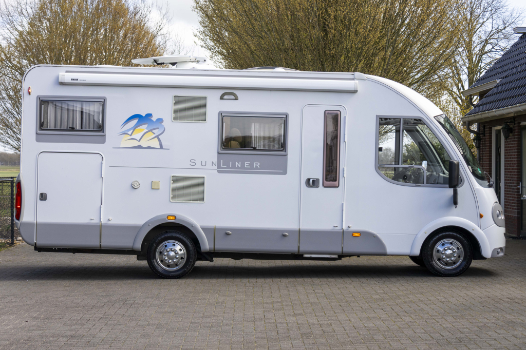 KNAUS Sun Liner 655 LG photo: 6