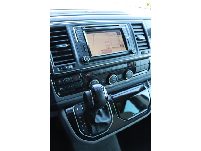 Volkswagen California T6 2.0 TDI 204pk DSG | Dynamic Chassis Control | 5e zitplaats | Dynaudio | Hefdak | Stoelverwarming | Trekhaak | Bear foto: 23