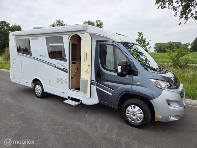 Dethleffs TREND T 6617 ☆148PK-Euro5-Enkele Bedden-Garage☆ foto: 1