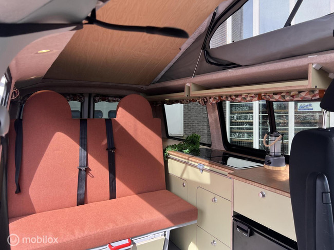 Volkswagen T6 2017 L1H1 Florida 4p Foto: 9