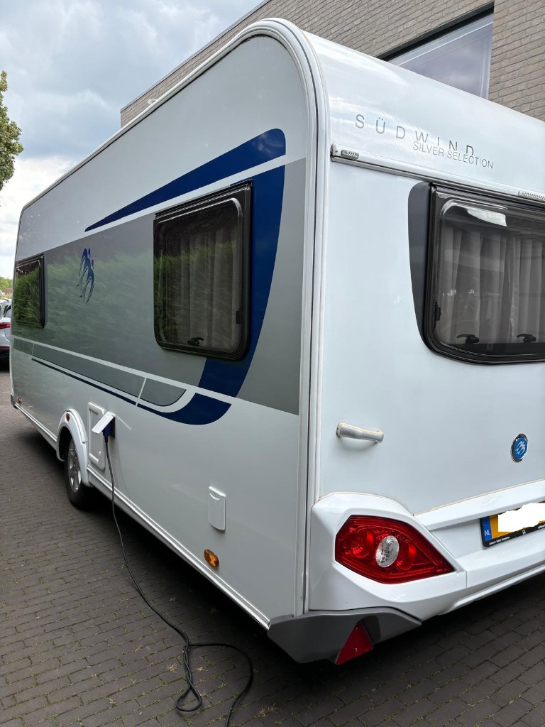 KNAUS W01 foto: 2