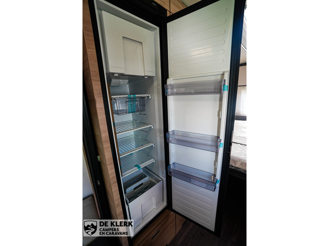 Knaus Yaseo 500 DK Inkoop Korting 5700,- stapelbed indeling foto: 17