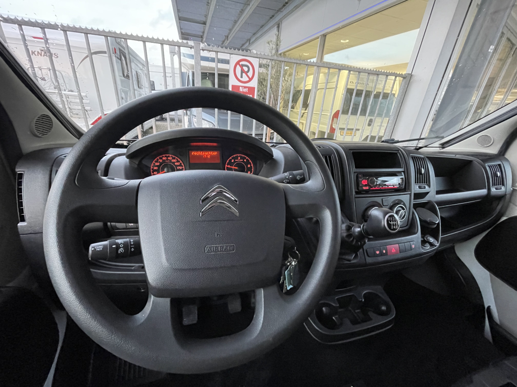 Adria Matrix 600 SC CAMA QUEEN+CAMA ABATIBLE 6.99M foto: 10