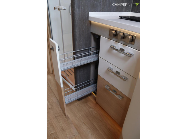 Hymer B-ML I 780 170pk Automaat | Alde verwarming | Levelsysteem | BOMVOL | Lengtebedden | Lithium | Hefbed | Omvormer | Dakairco | 5G foto: 19
