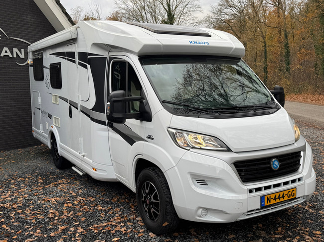 Knaus R16 Knaus Sky TI Silver Selection 700 MEG Airco AUT 31dkm foto: 2