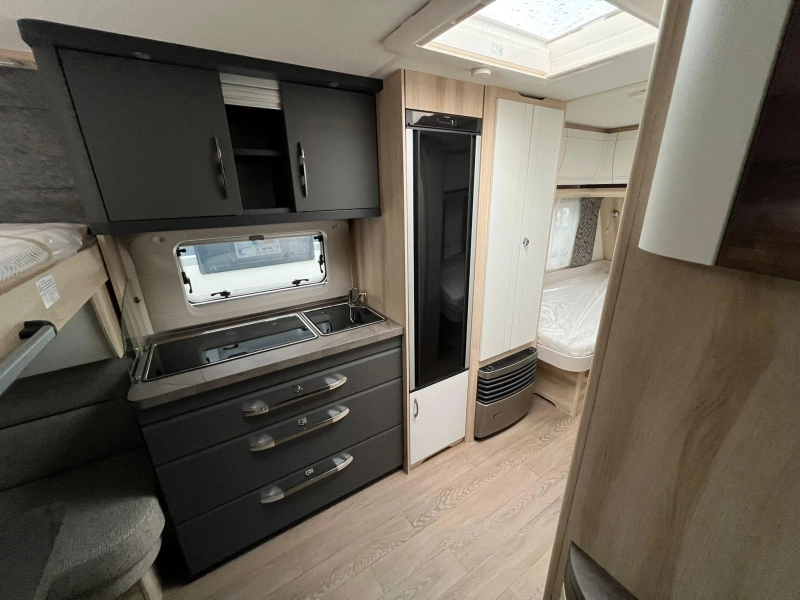 Hobby De Luxe 515 UHL 35 JAHRE PEN! Foto: 9