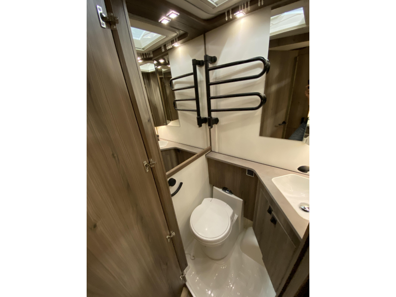 Kabe Royal 540 GLE B2  foto: 12
