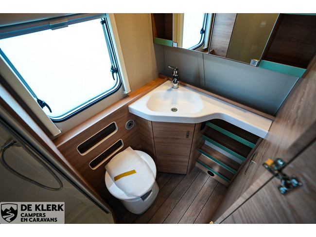 Knaus SUDWIND 580 QS 60 YEARS Campovolo grey 3 e stapelbed uniek foto: 12