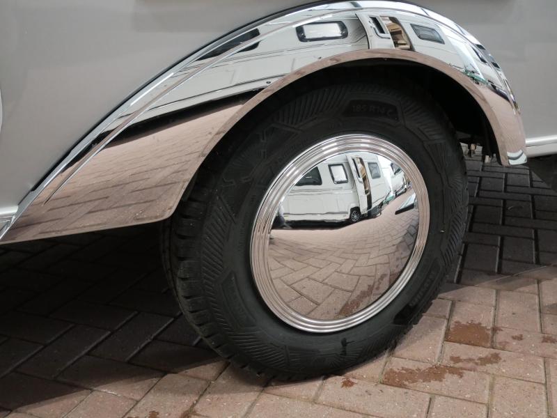 Eriba Touring 430 GRATIS MOVER en LUIFEL 