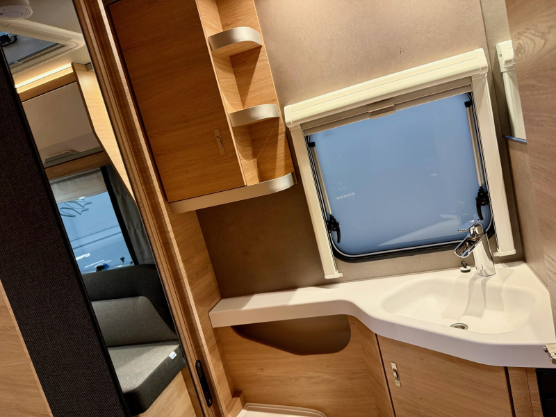 Knaus Sudwind Black Selection 500 EU many options! photo: 14