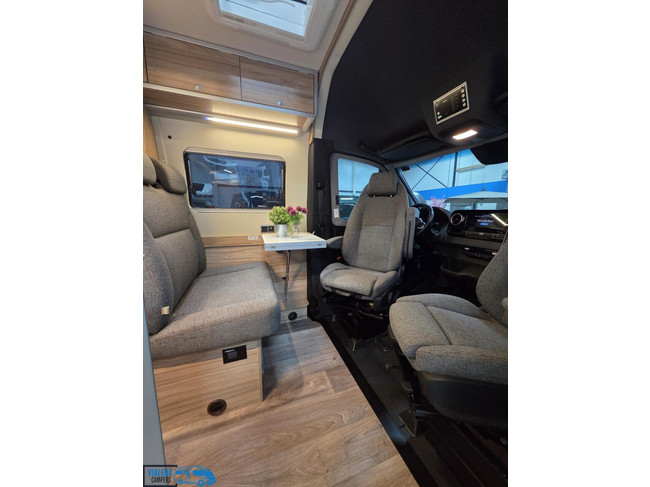 Hymer Grand Canyon S 600 4X4 foto: 3