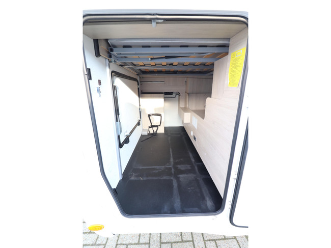 Chausson Titanium 738 XLB QUEENSBED + HEFBED foto: 7