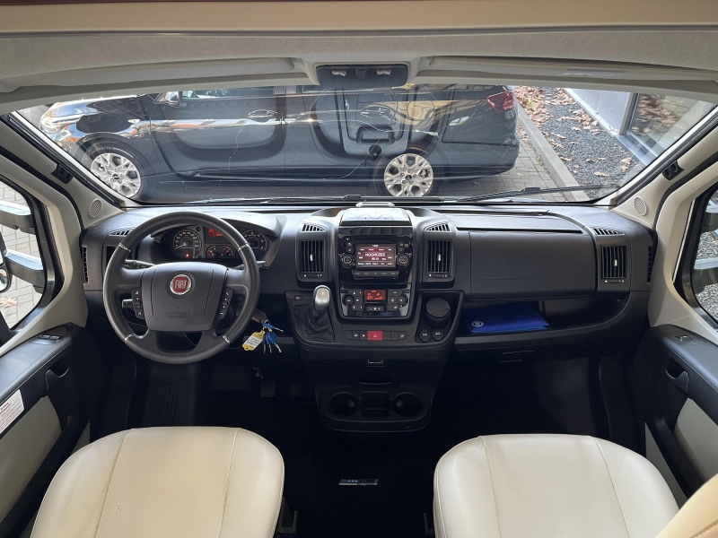 Eura Mobil Profila 670 SB 180PK Automaat  foto: 16