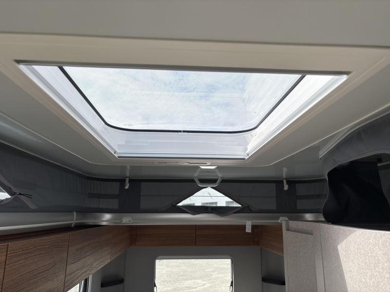 Eriba Feeling 442 Lulea Leaf Elegance Paket. Foto: 13