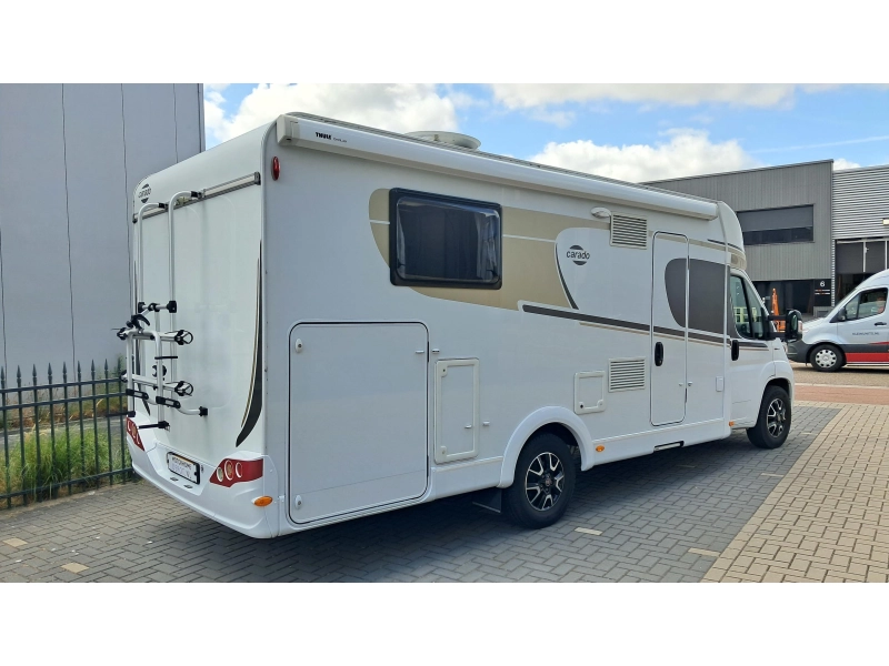 Carado T 447 single beds / Automatic photo: 2