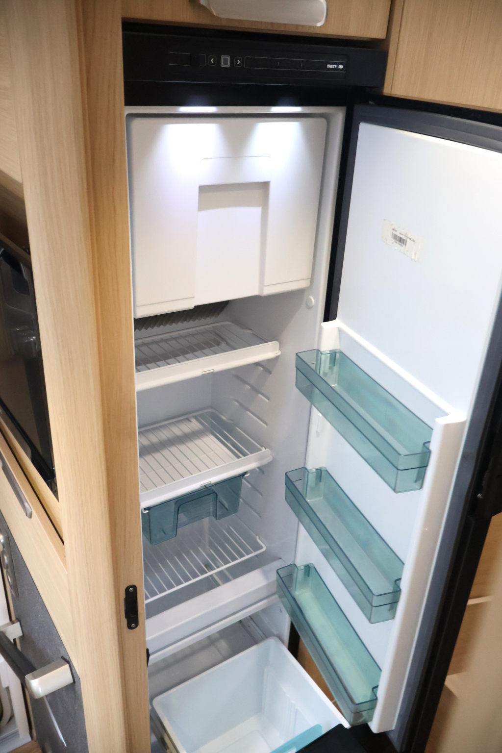 Niesmann + Bischoff Smove 7.4 E foto: 15