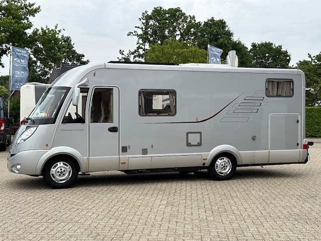 Hymer Mobil B 674 SL, Automaat foto: 22