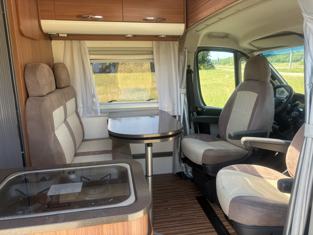 Adria TWIN SLX640, Camas individuales 2.3 Turbo 130cv foto: 8