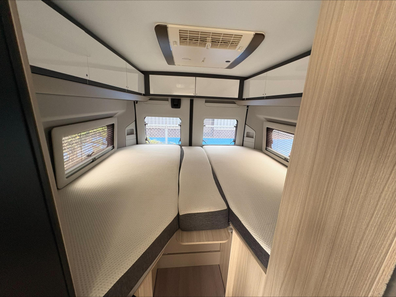Adria Twin 640 SLB Vol optie + automaat  foto: 9