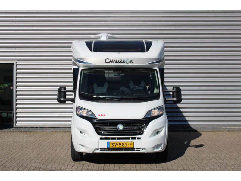 Chausson Welcome 711 TL Asiento redondo para 4 personas foto: 21