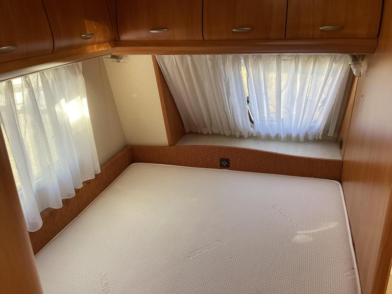 Hobby Excellent 495 UFE mover/ isabella voortent