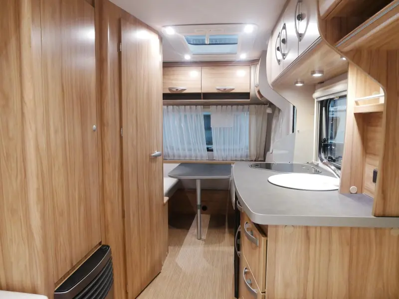 Eriba Nova Light 442 2025 Model  foto: 14